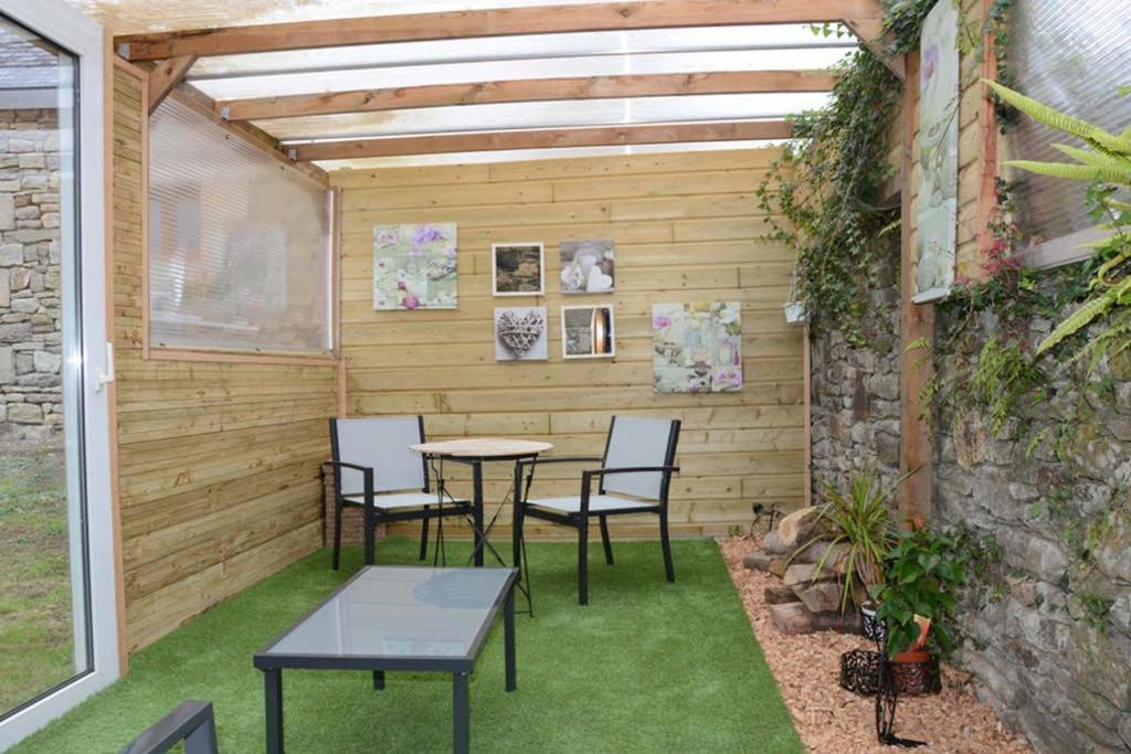Gite 3 Personnes, Possibilite Table D'Hotes Le Soir Treduder Exterior photo